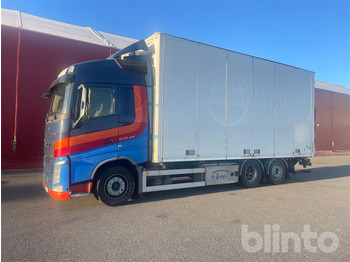 شاحنة مقفلة VOLVO FH 540