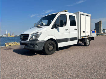 شاحنة التوصيل MERCEDES-BENZ