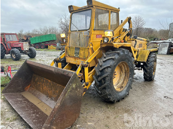 اللودر بعجل VOLVO