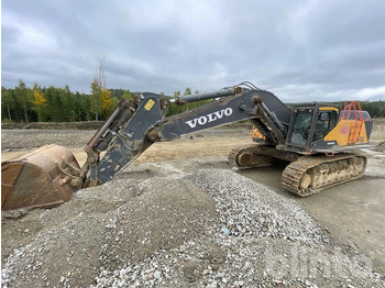 حفار زحاف VOLVO EC750EL