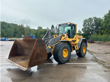 اللودر بعجل VOLVO L110F