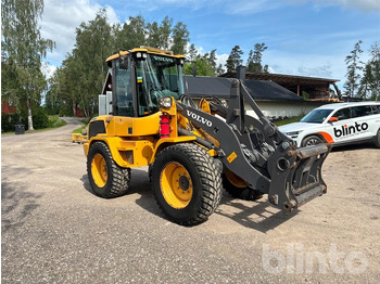 اللودر بعجل Volvo L35G: صورة 3