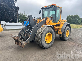 اللودر بعجل VOLVO L90F