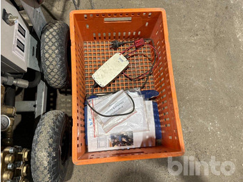 ماكينة تنظيف Washpower Pro Cleanerx100 Batterimodell: صورة 5 ماكينة تنظيف Washpower Pro Cleanerx100 Batterimodell: صورة 5