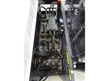 آلة التكديس Mitsubishi SBP12N3: صورة 4