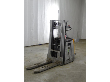 آلة التكديس STILL