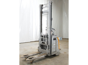 آلة التكديس STILL