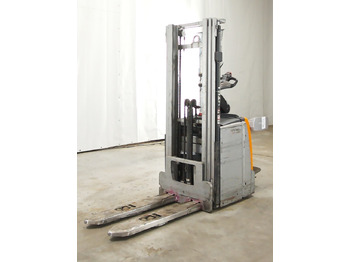 آلة التكديس STILL