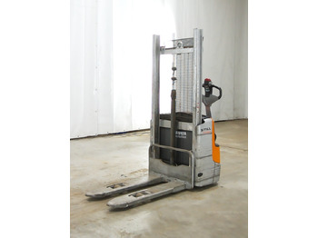 آلة التكديس STILL