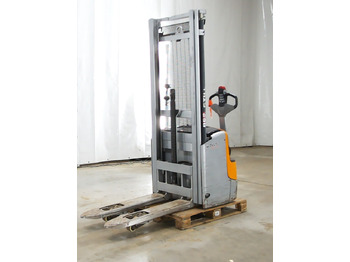 آلة التكديس STILL