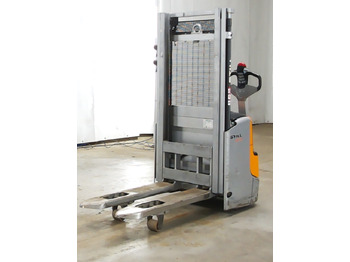 آلة التكديس STILL