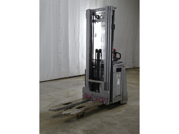 آلة التكديس STILL