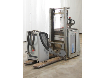 آلة التكديس STILL