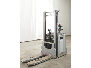 آلة التكديس STILL