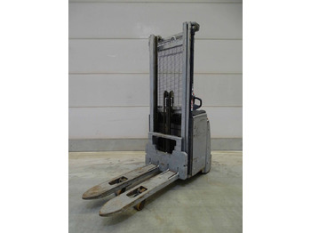 آلة التكديس STILL