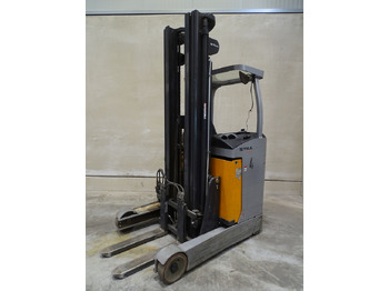 شاحنة مناوِلة STILL