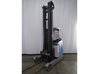 شاحنة مناوِلة STILL