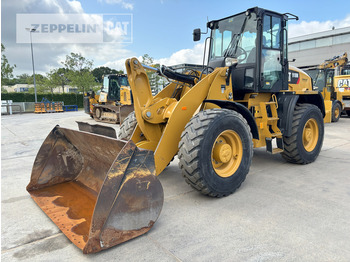 اللودر بعجل CATERPILLAR