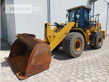 اللودر بعجل CATERPILLAR 962M