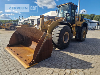 اللودر بعجل CATERPILLAR 966M