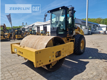 مدحلة ضاغطة CATERPILLAR CS66B