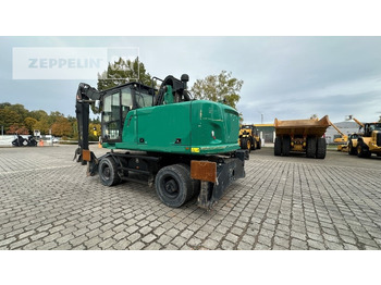 معالج النفايات CATERPILLAR MH3024