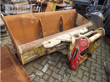 بكت حفار CATERPILLAR