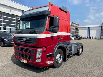 وحدة جر VOLVO FM 410