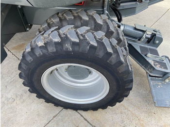 حفارة دولاب Neuson EW100 (6924): صورة 5