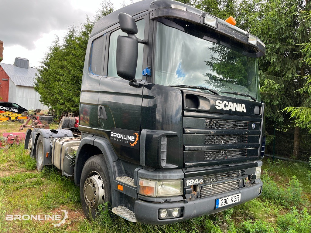 2001 SCANIA R124 6x2 Mootoririkkega/Faulty engine - وحدة جر: صورة 1 2001 SCANIA R124 6x2 Mootoririkkega/Faulty engine - وحدة جر: صورة 1
