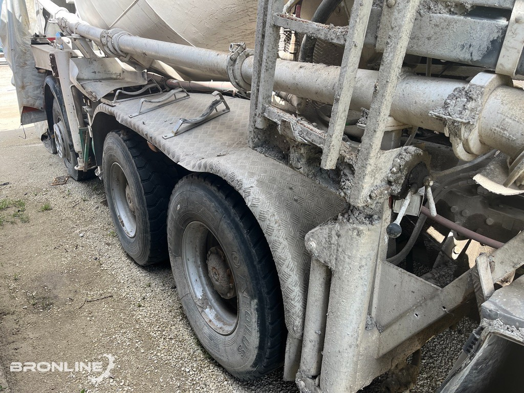 2003 MERCEDES-BENZ ACTROS 3240B 8X4/4 Mixer - شاحنة خلاطة خرسانة: صورة 5 2003 MERCEDES-BENZ ACTROS 3240B 8X4/4 Mixer - شاحنة خلاطة خرسانة: صورة 5