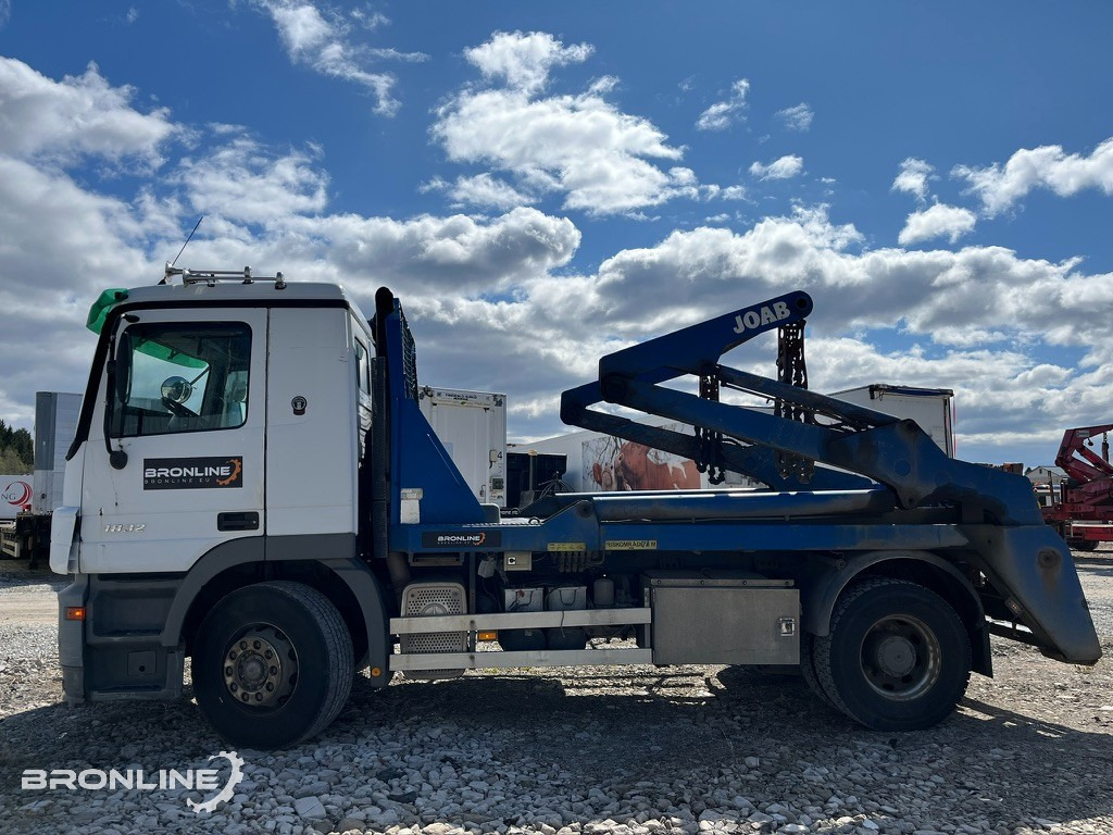 2004 Mercedes-Benz Actros 1832 Skip Loader Joab - شاحنة نقل المخلفات: صورة 3 2004 Mercedes-Benz Actros 1832 Skip Loader Joab - شاحنة نقل المخلفات: صورة 3