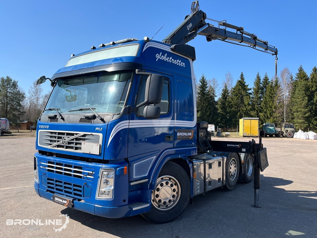 2008 VOLVO FM440 6x2+HIAB Crane+Platform trailer - وحدة جر, نصف مقطورة مسطحة: صورة 1 2008 VOLVO FM440 6x2+HIAB Crane+Platform trailer - وحدة جر, نصف مقطورة مسطحة: صورة 1
