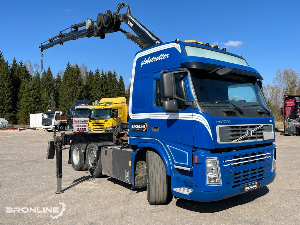 2008 VOLVO FM440 6x2+HIAB Crane+Platform trailer - وحدة جر, نصف مقطورة مسطحة: صورة 2 2008 VOLVO FM440 6x2+HIAB Crane+Platform trailer - وحدة جر, نصف مقطورة مسطحة: صورة 2