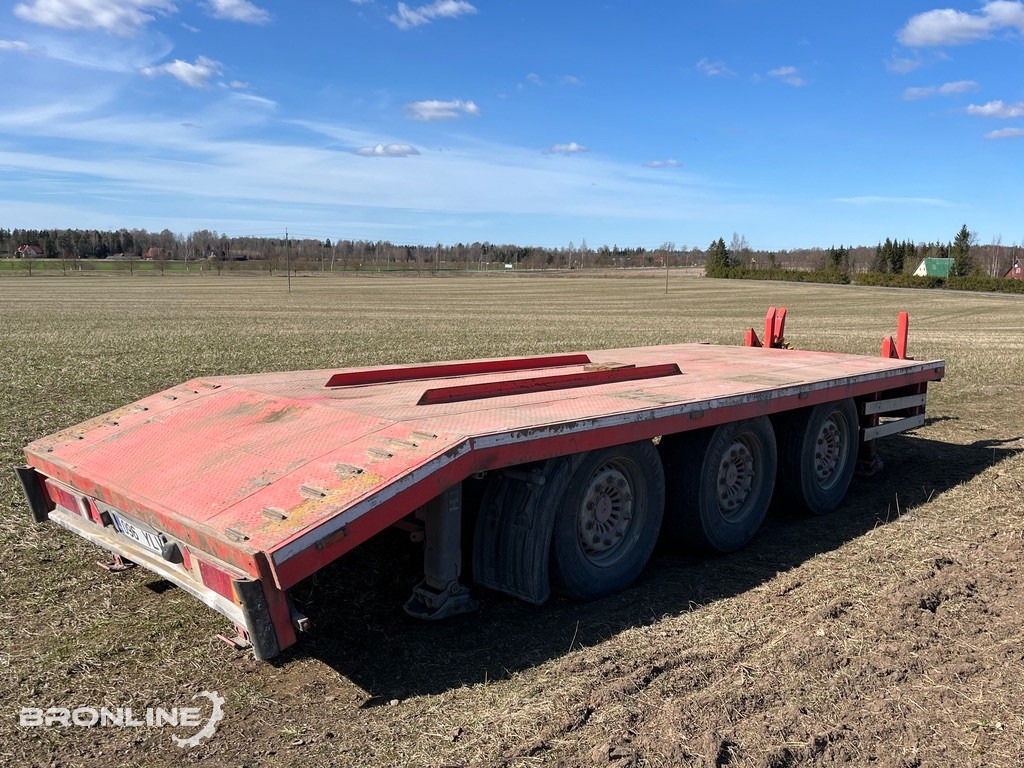 2011 HFR KM24 Konteinerveok/ container trailer - مقطورة مسطحة منخفضة: صورة 1 2011 HFR KM24 Konteinerveok/ container trailer - مقطورة مسطحة منخفضة: صورة 1