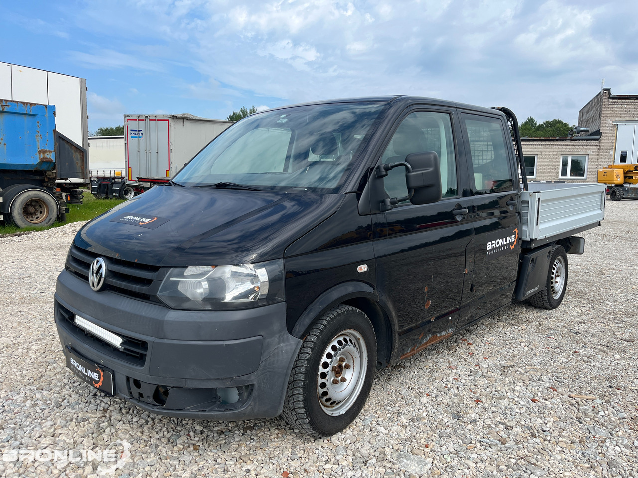 2012 Volkswagen Transporter T5 4x4 2.0 103kW Flatbed - شاحنة مفتوحة, الشاحنات الصغيرة كابينة مزدوجة: صورة 1 2012 Volkswagen Transporter T5 4x4 2.0 103kW Flatbed - شاحنة مفتوحة, الشاحنات الصغيرة كابينة مزدوجة: صورة 1
