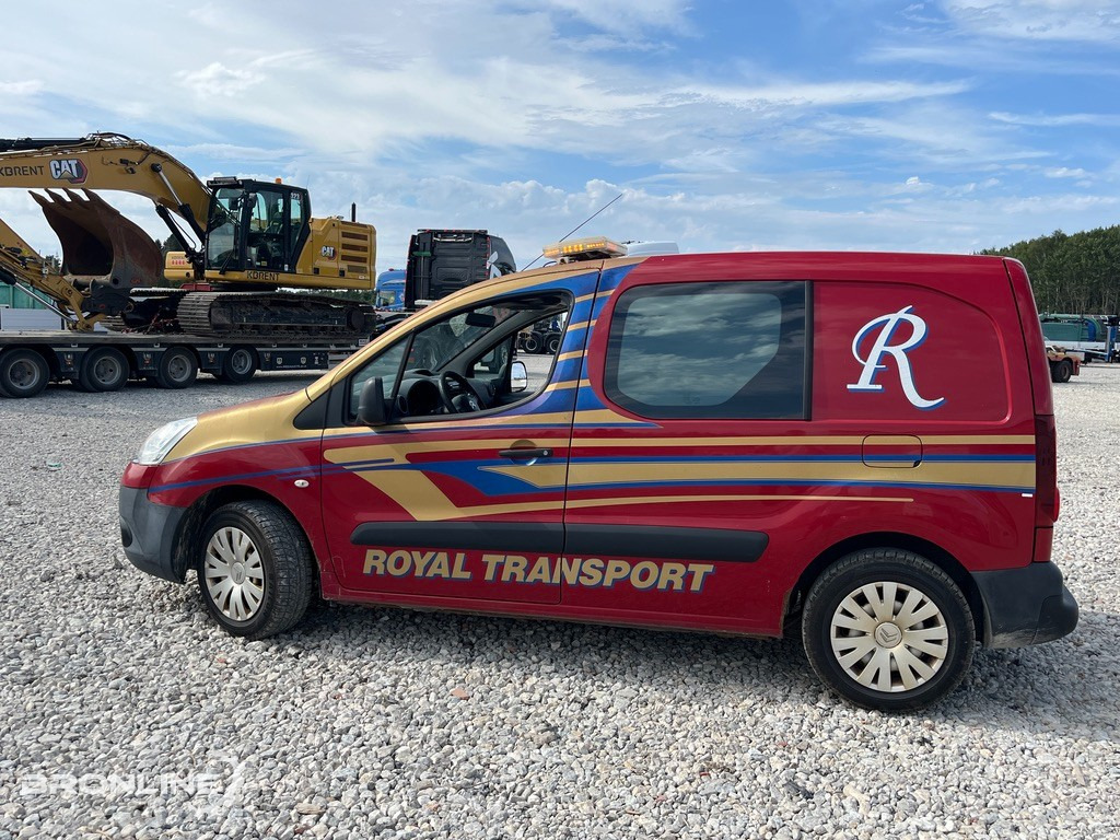 2015 Citroën Berlingo 1.6 84kW - سيارة: صورة 3 2015 Citroën Berlingo 1.6 84kW - سيارة: صورة 3