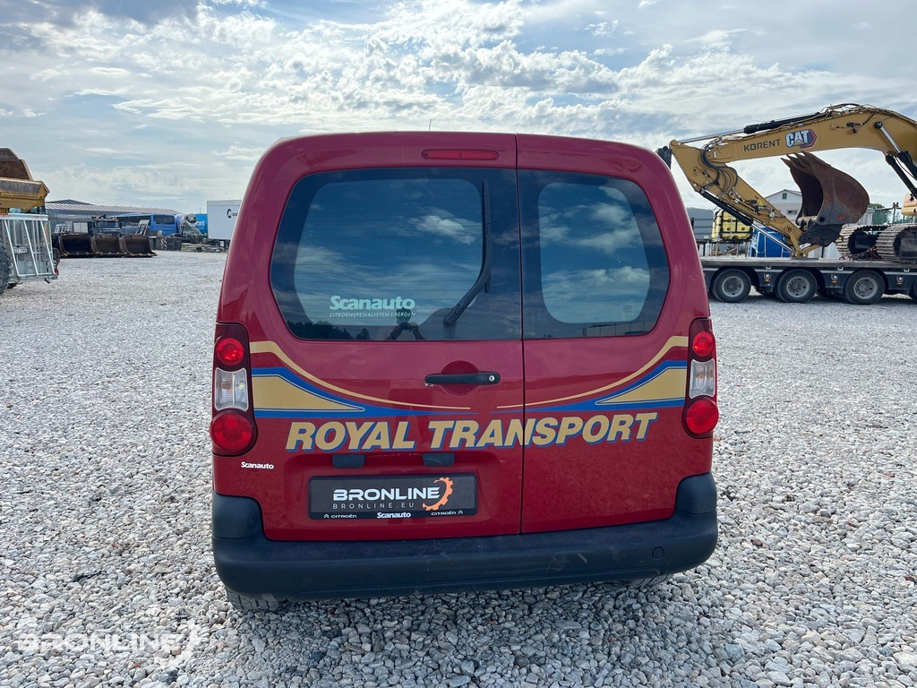 2015 Citroën Berlingo 1.6 84kW - سيارة: صورة 4 2015 Citroën Berlingo 1.6 84kW - سيارة: صورة 4