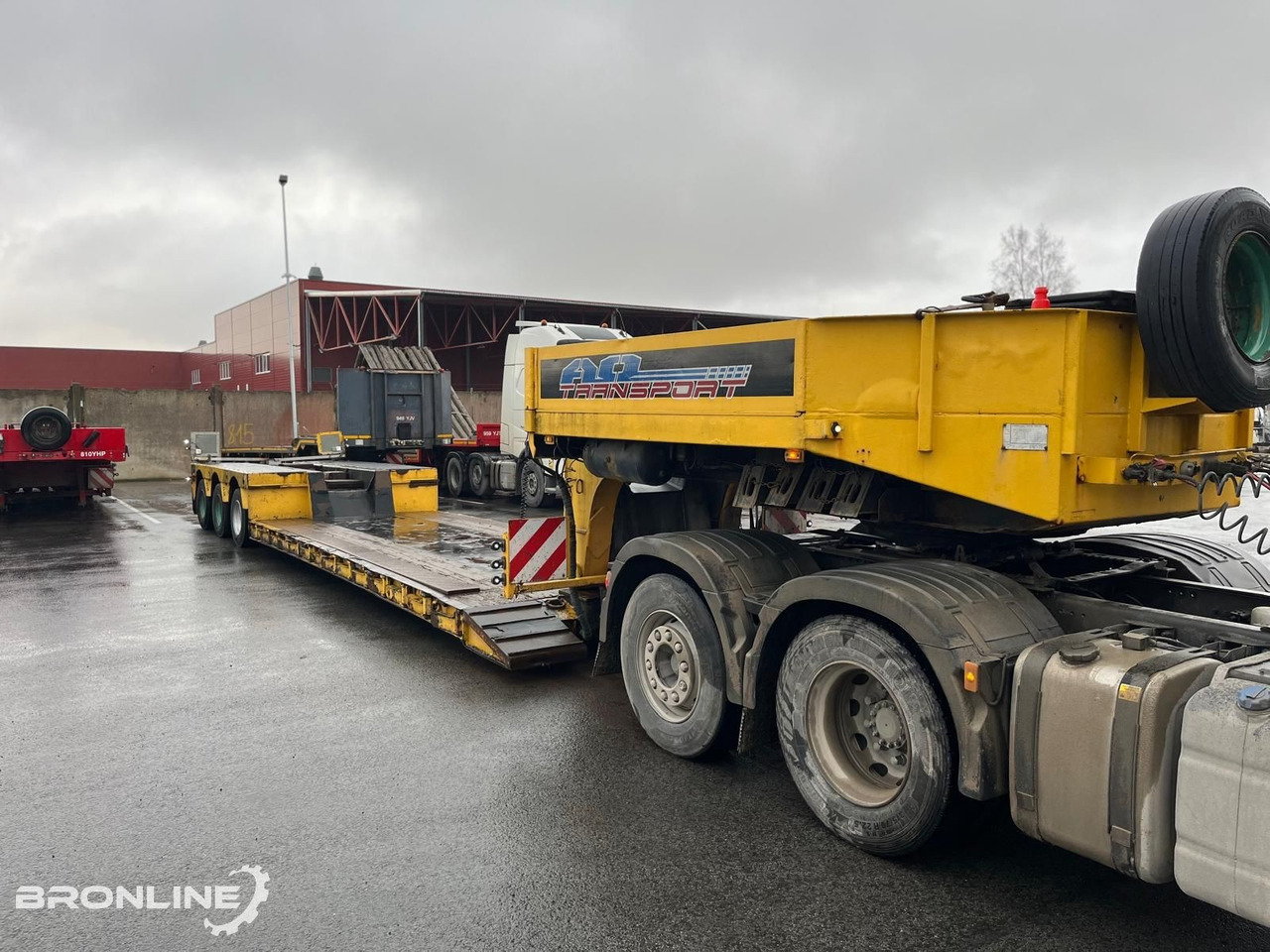 Faymonville STBZ-3VA Low-Bed 3-axle Trailer - عربة منخفضة مسطحة نصف مقطورة: صورة 3 Faymonville STBZ-3VA Low-Bed 3-axle Trailer - عربة منخفضة مسطحة نصف مقطورة: صورة 3