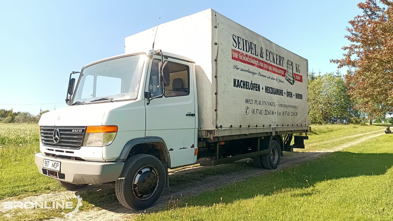 Mercedes-Benz Vario 812 4x2 tent box + lift N2 - شاحنة ستارة: صورة 1 Mercedes-Benz Vario 812 4x2 tent box + lift N2 - شاحنة ستارة: صورة 1