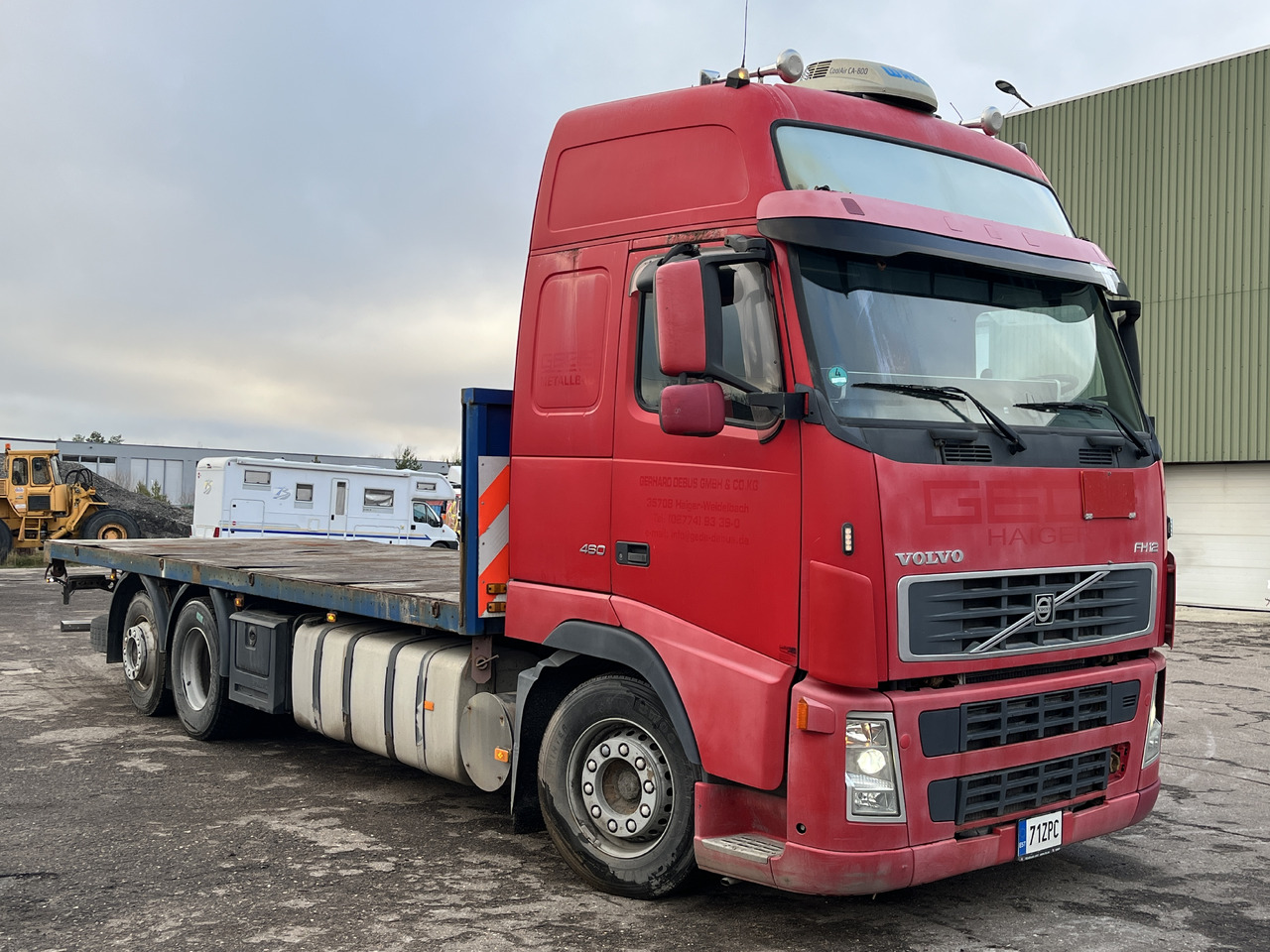 Volvo FH12 Flatbed Automatic 2006 - شاحنات مسطحة: صورة 3 Volvo FH12 Flatbed Automatic 2006 - شاحنات مسطحة: صورة 3