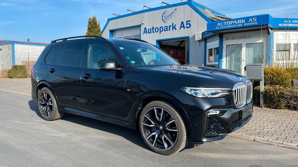 سيارة BMW X7 xDrive 30d M Sport Skylounge Standh 22" Laser: صورة 1