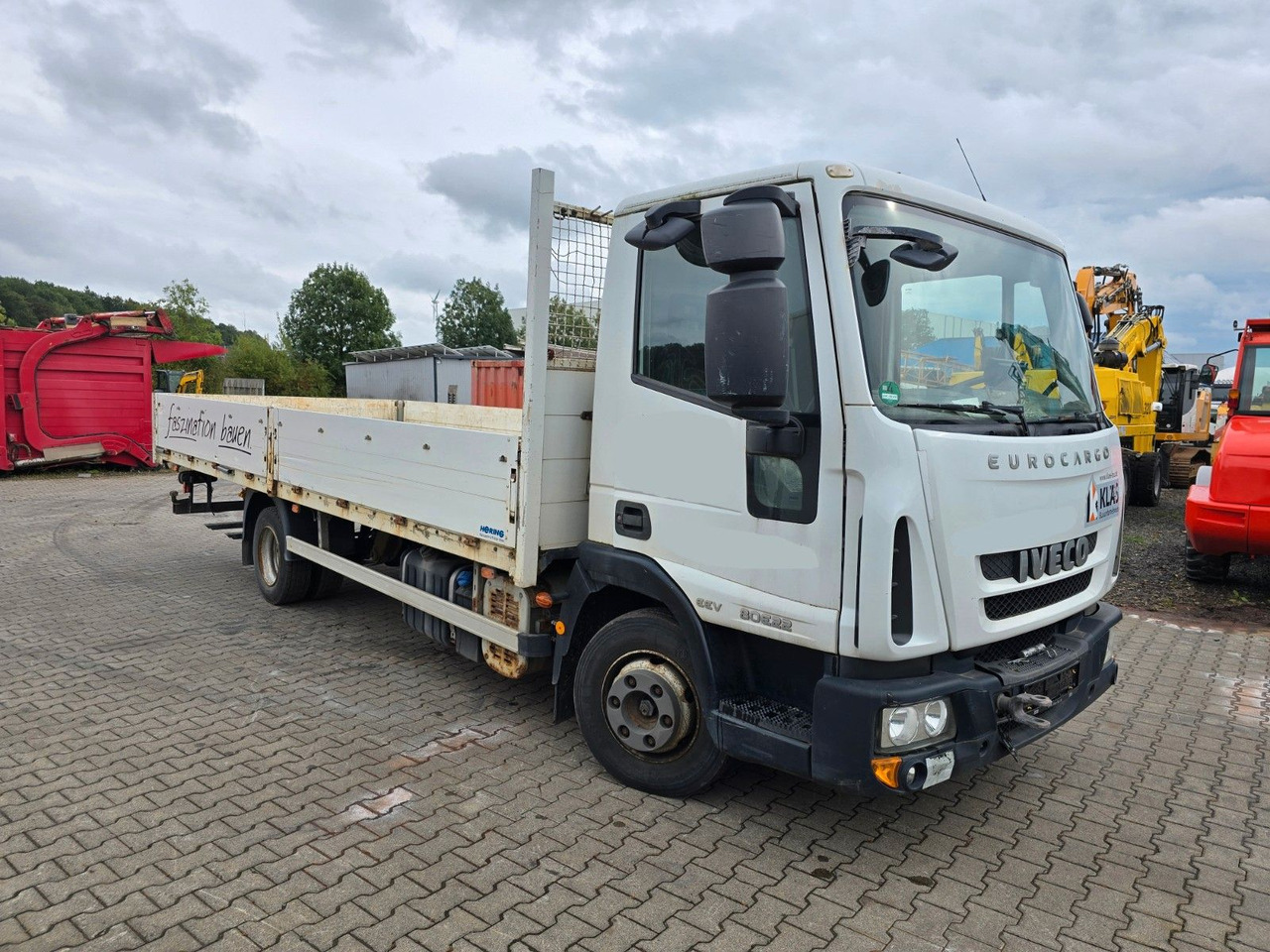 Iveco ML80E22/P Pritsche lang 6m Eurocargo - شاحنات مسطحة: صورة 3 Iveco ML80E22/P Pritsche lang 6m Eurocargo - شاحنات مسطحة: صورة 3