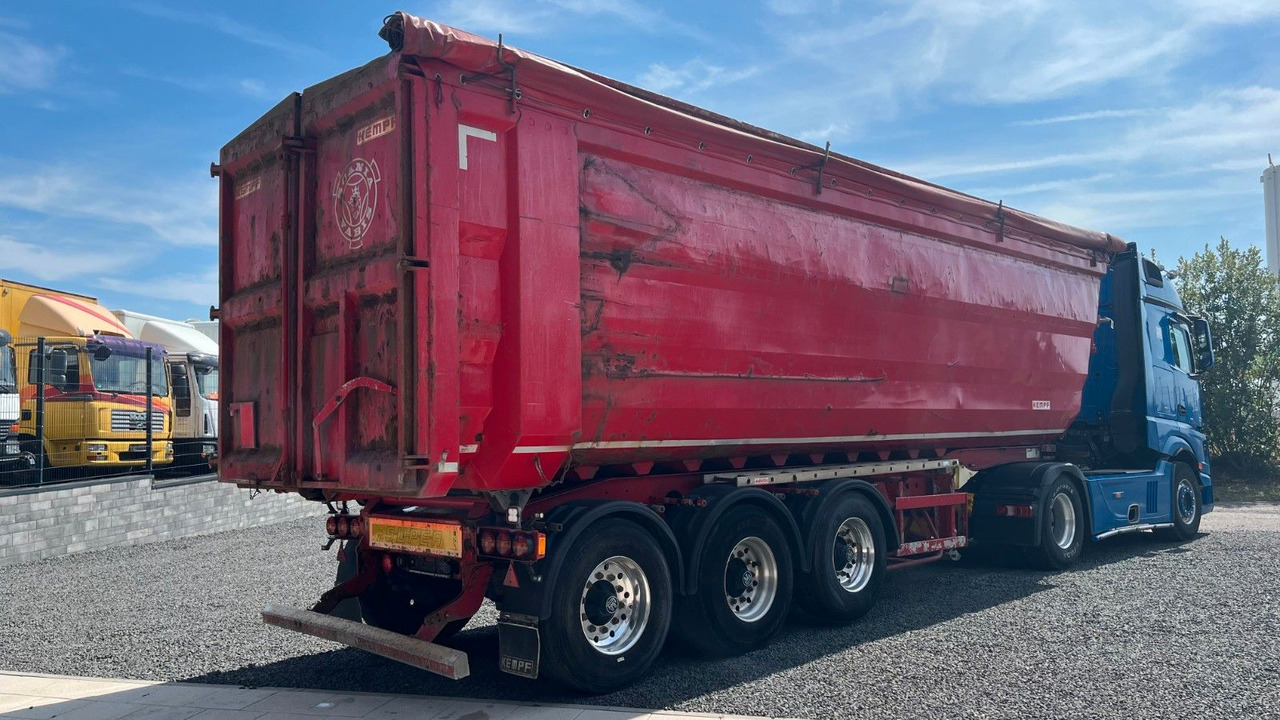 Kempf SKM 35/3 Kipper Mulde Liftachse BPW - قلابة نصف مقطورة نصف مقطورة قلابة: صورة 4 Kempf SKM 35/3 Kipper Mulde Liftachse BPW - قلابة نصف مقطورة نصف مقطورة قلابة: صورة 4