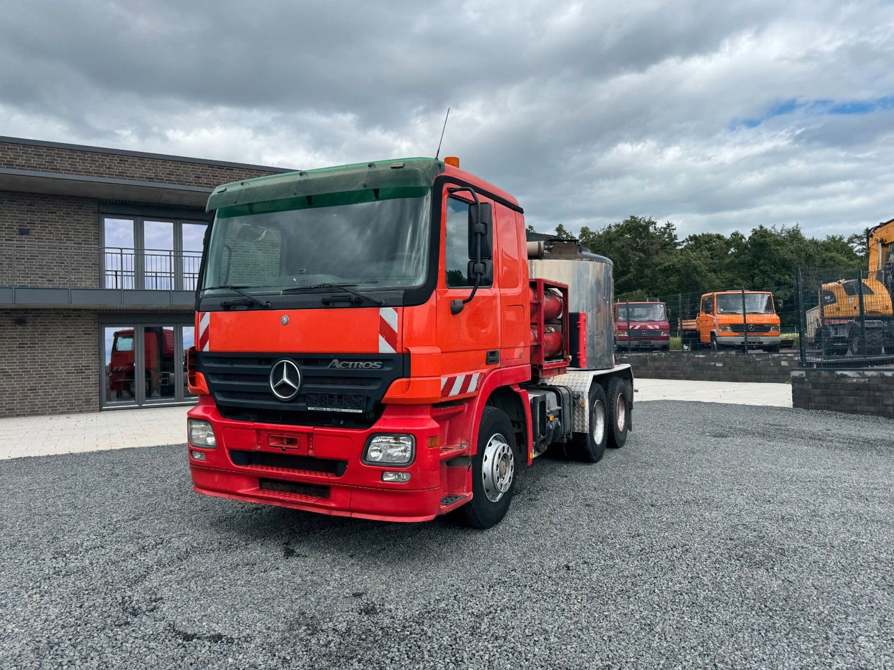 Mercedes-Benz Actros 2641 LS 6x4 Asphaltkocher 6x4 - شاحنة: صورة 3 Mercedes-Benz Actros 2641 LS 6x4 Asphaltkocher 6x4 - شاحنة: صورة 3