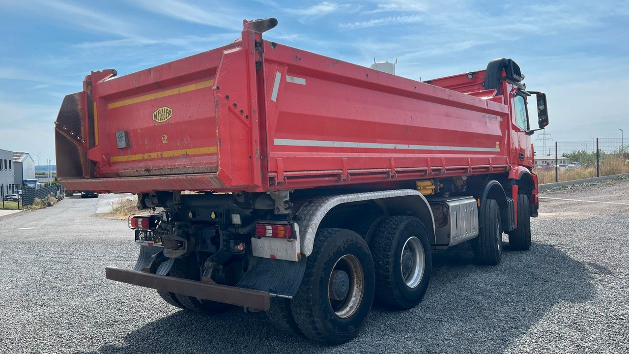 Mercedes-Benz Arocs 3245 Bordmatik Meiller Retarder - شاحنة قلاب: صورة 4 Mercedes-Benz Arocs 3245 Bordmatik Meiller Retarder - شاحنة قلاب: صورة 4