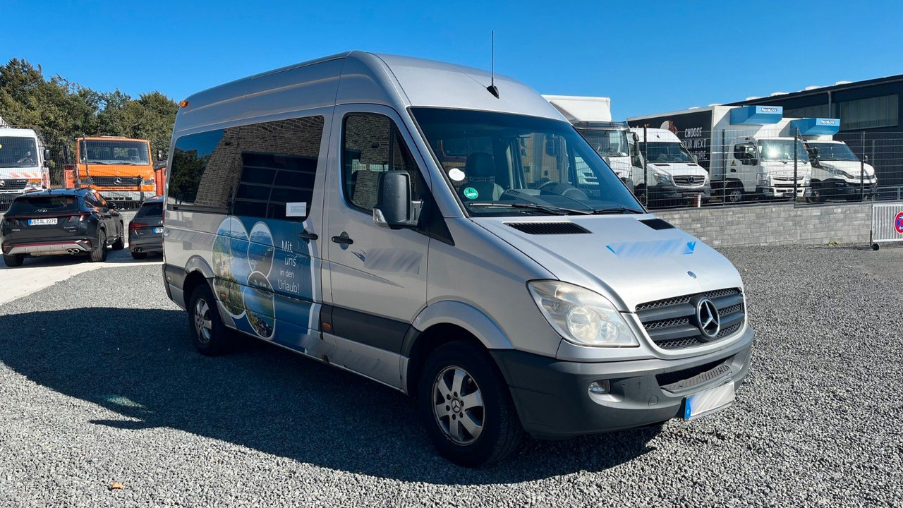 Mercedes-Benz Sprinter 315 CDI 9-Sitzer Standheizung - ميكروباص: صورة 3 Mercedes-Benz Sprinter 315 CDI 9-Sitzer Standheizung - ميكروباص: صورة 3
