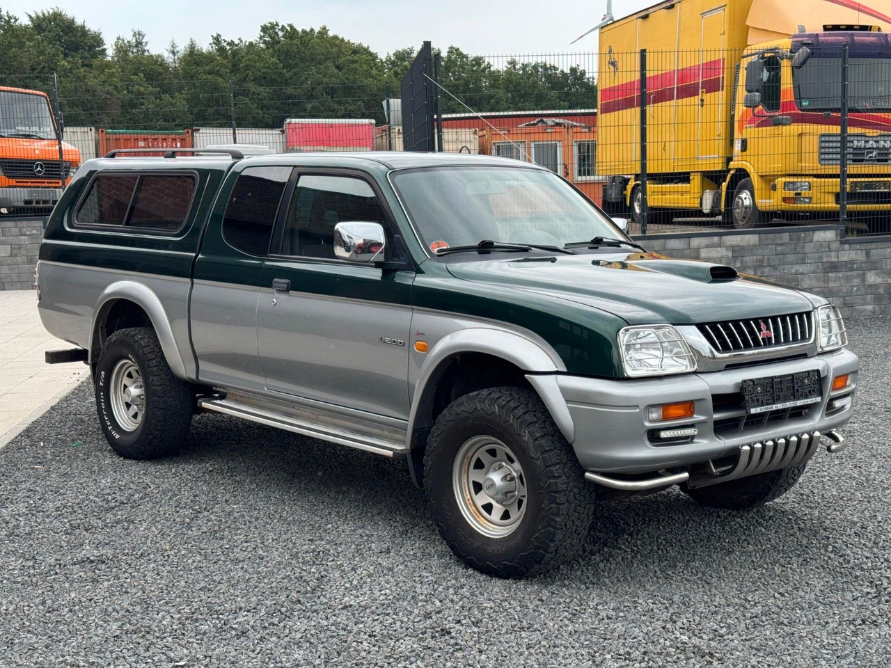 Mitsubishi L200 Klima - سيارة دفع رباعي: صورة 3 Mitsubishi L200 Klima - سيارة دفع رباعي: صورة 3