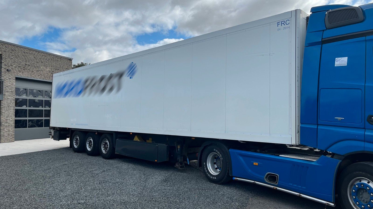 Schmitz Cargobull SKO 24 Kühlkoffer SAF Carrier Faltwand - نصف مقطورة مُبرِّدة: صورة 5 Schmitz Cargobull SKO 24 Kühlkoffer SAF Carrier Faltwand - نصف مقطورة مُبرِّدة: صورة 5