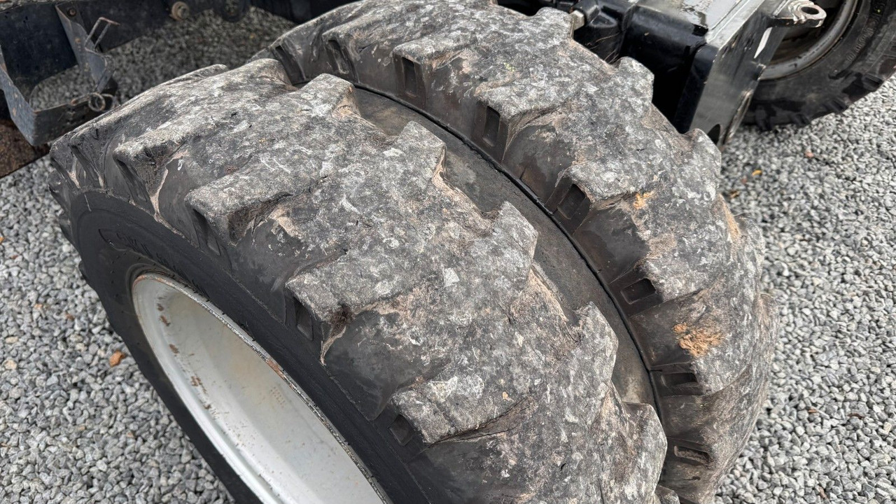 حفارة دولاب Terex TW85 Mobilbagger Verstellausleger: صورة 8 حفارة دولاب Terex TW85 Mobilbagger Verstellausleger: صورة 8